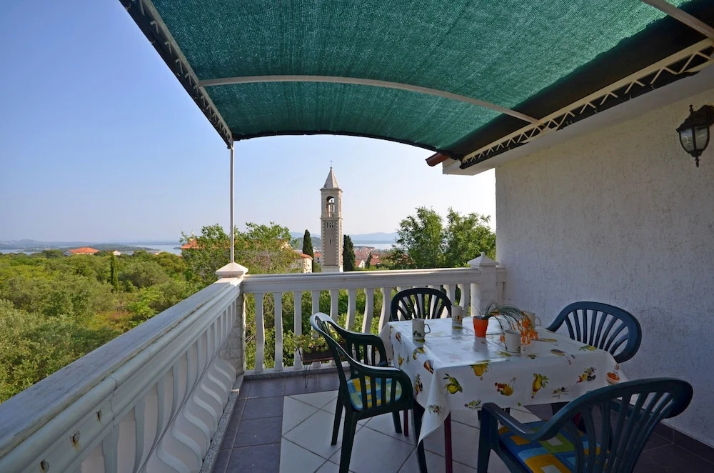 Apartment Gordan