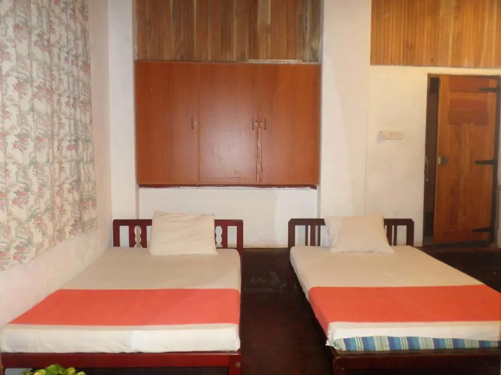 Sarras Guest House