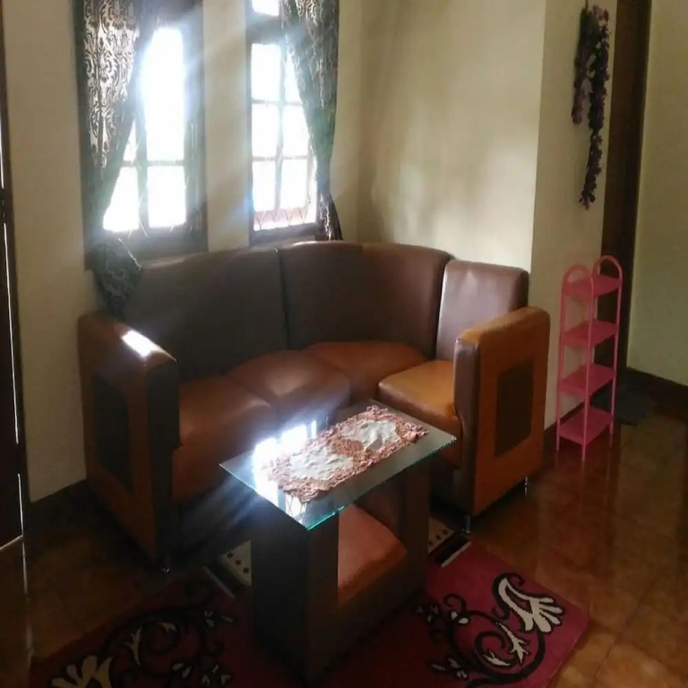 Villa Kota Bunga Anyelir