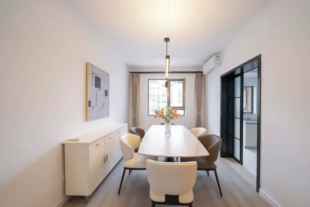 Tyms Spacious 3BR 2BA APT  Laishi Di