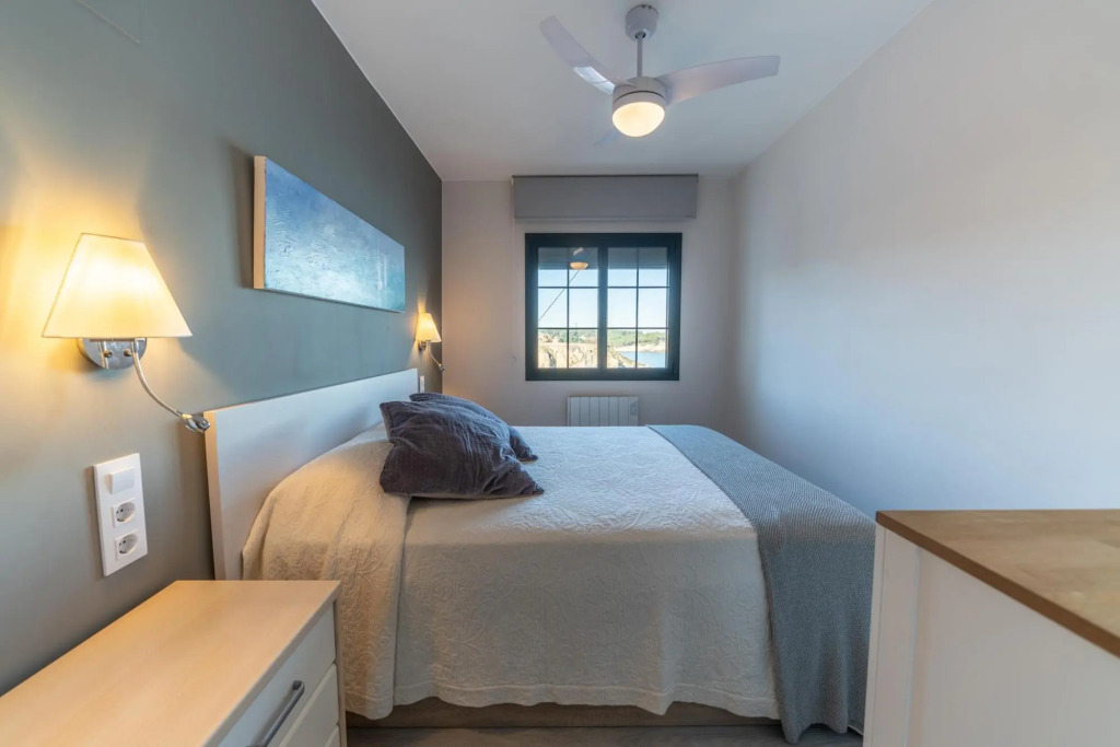 Lucia in L'Escala with 1 bedrooms and 1 bathrooms