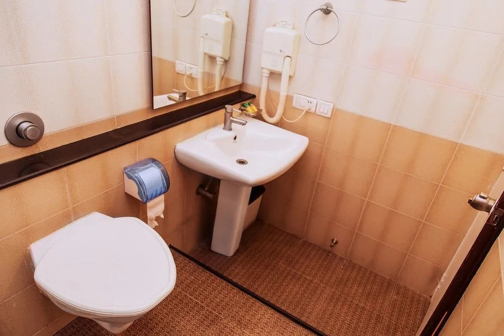 Oriental Suites Lady Curzon Road by FabHotels