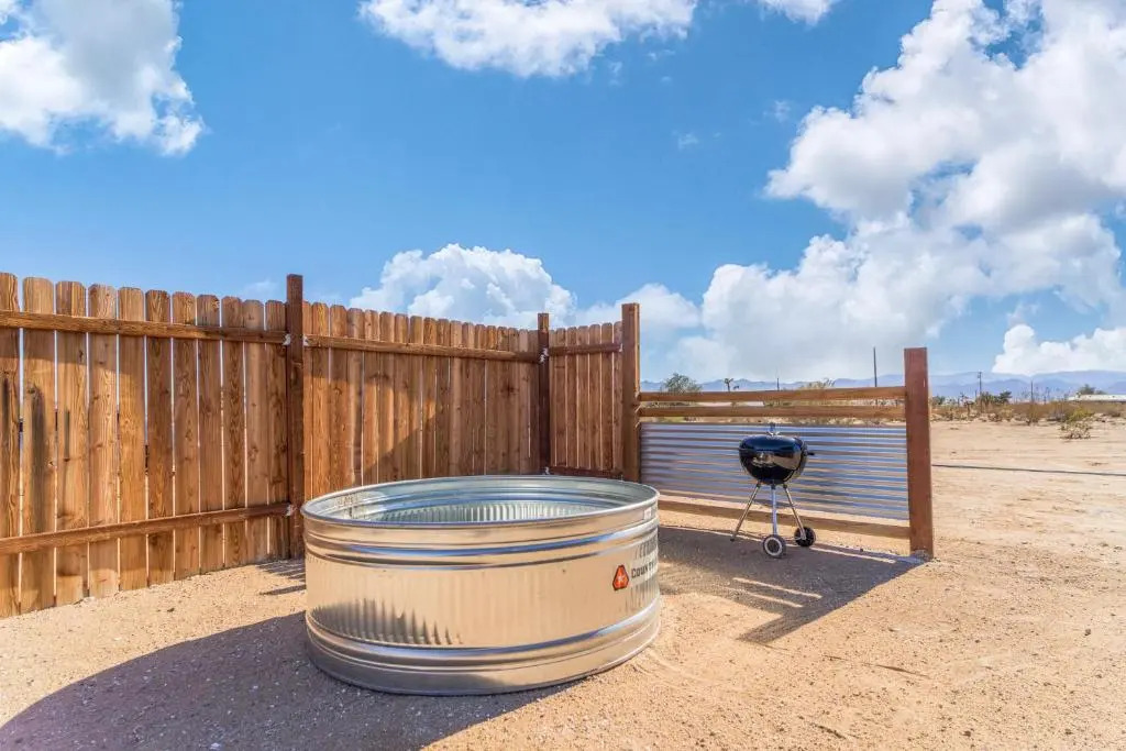 @ Marbella Lane - Joshua Tree Secluded 5 Acres!