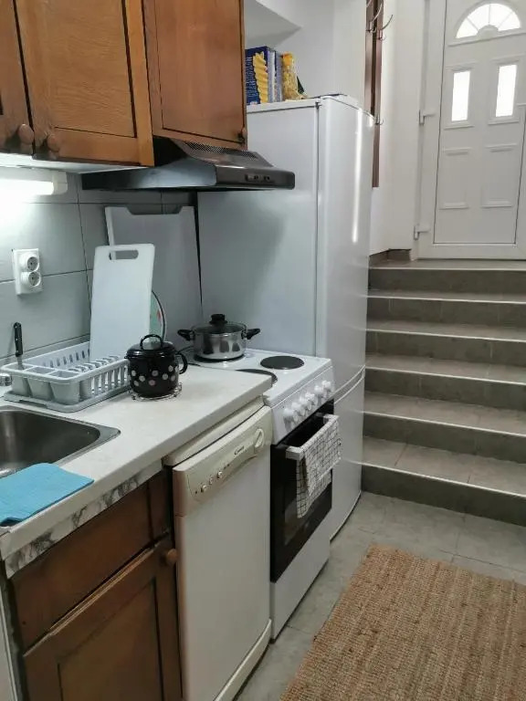 Cosy Garden apartment, center