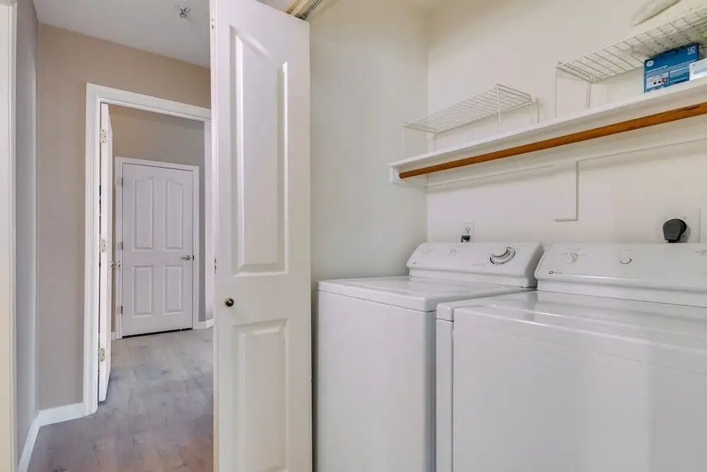 Miller Road 207a 2 Bedroom Townhouse