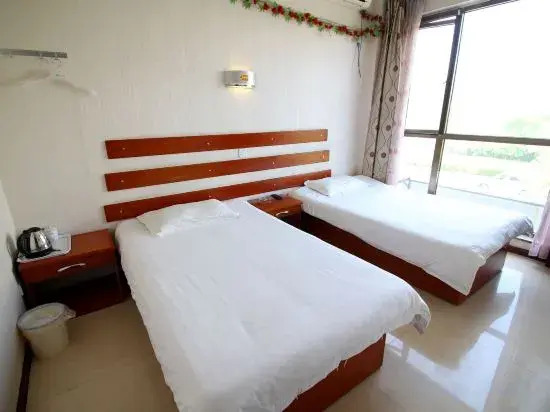 Longkou Junyue Hotel