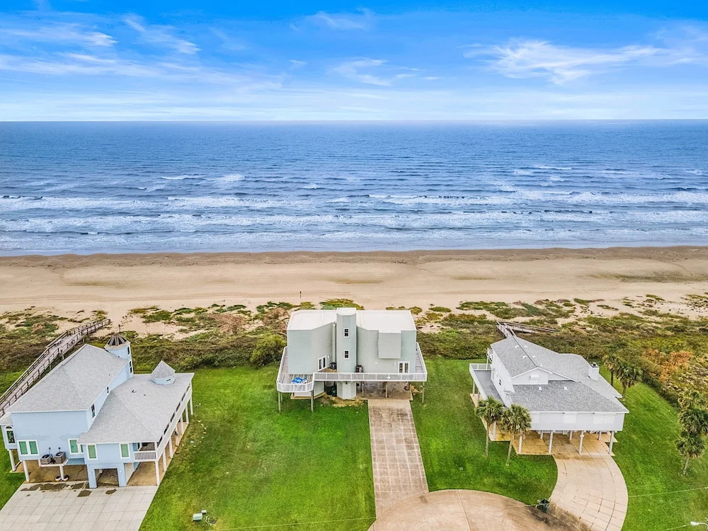 Butterfly Dunes by Ryson Vacation Rentals
