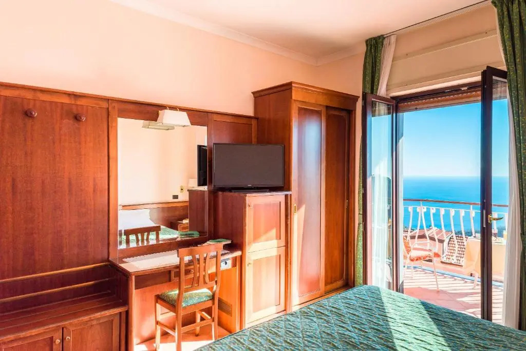 Hotel Montana