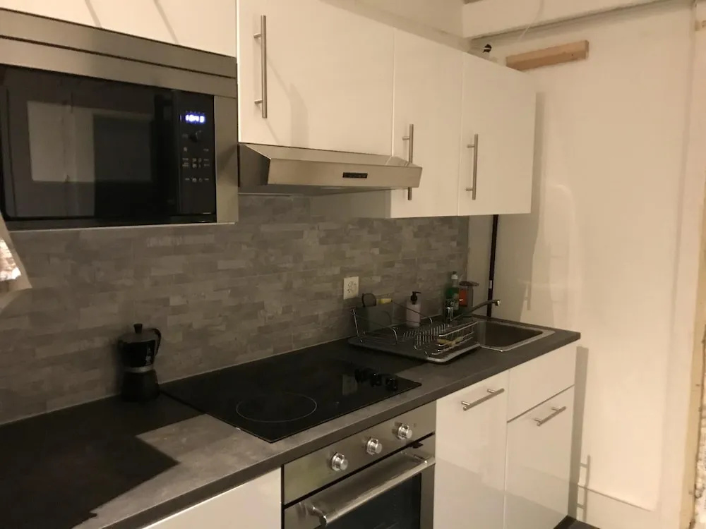 Apartment with One Bedroom in Neuchâtel, with Wifi - 2 Km From the Beach