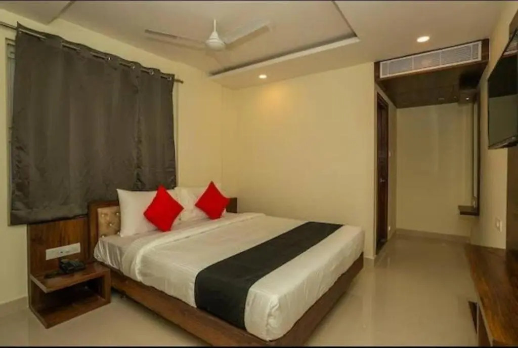 Silicon City Hotel
