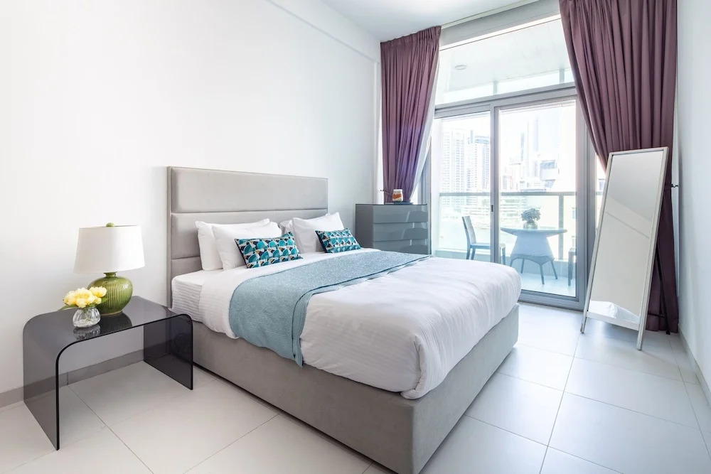 Vibrant & Ultramodern 1BR Apartment - Dubai Marina
