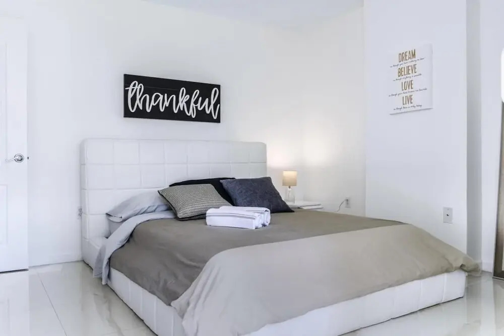 3 BR Apartment Brickell Following Cleaning Guidelines