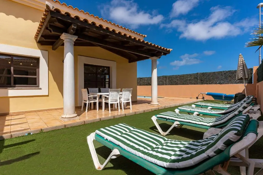 Villa Serenity Private Pool Corralejo By Holidays Home