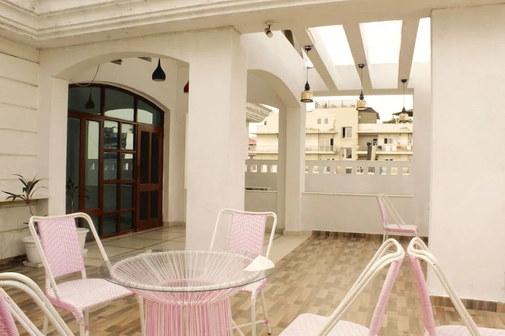 Datstop Hostel