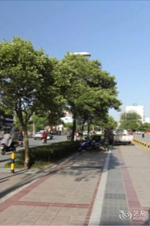 Baifenghui Business Hotel