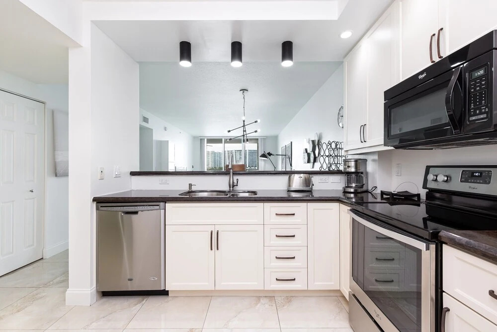 Le Marina Bay 408 - Condo 4 People, Sunny Isles