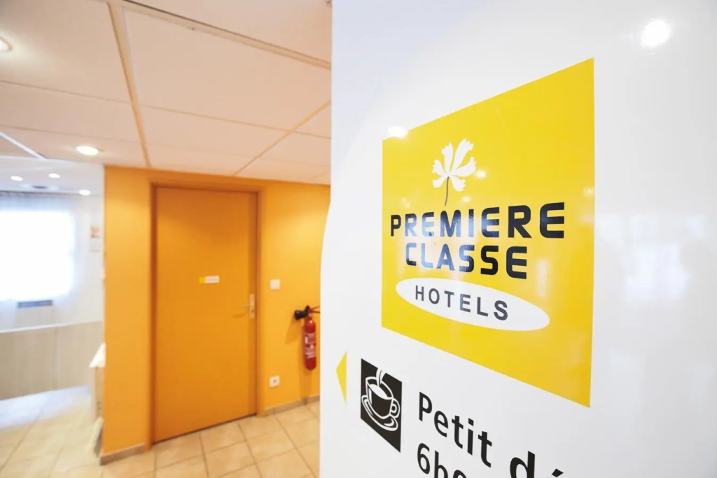Kyriad ECO - Suresnes - La Defense