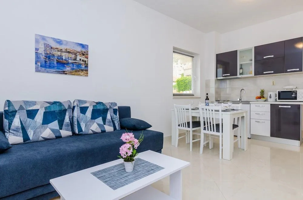 Apartments Maky