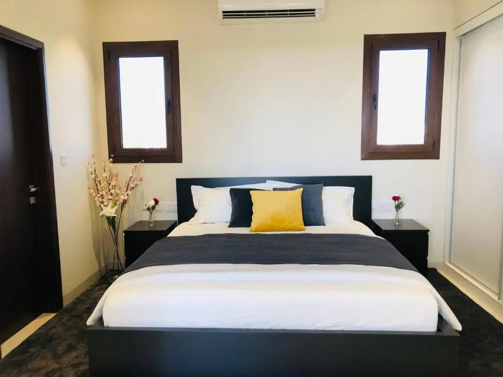 NEW 1-Bedroom in Forest Island + Oceanside View