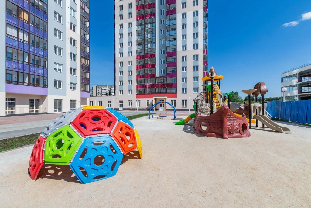 DreamHouse на Крестинского 8