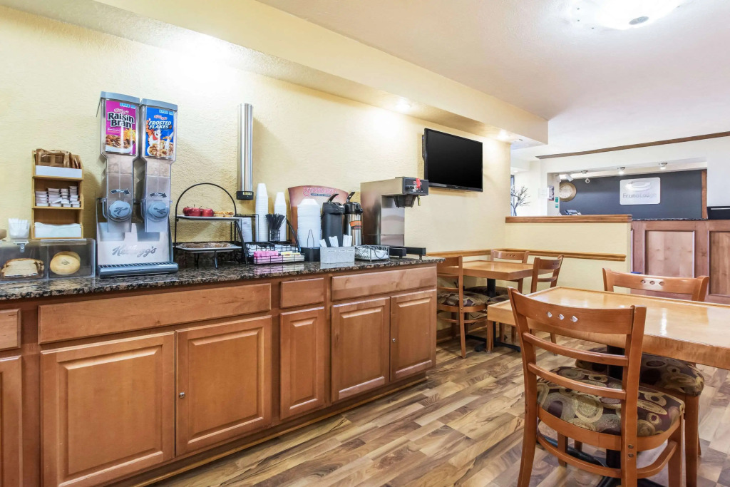 Econo Lodge Cloverdale