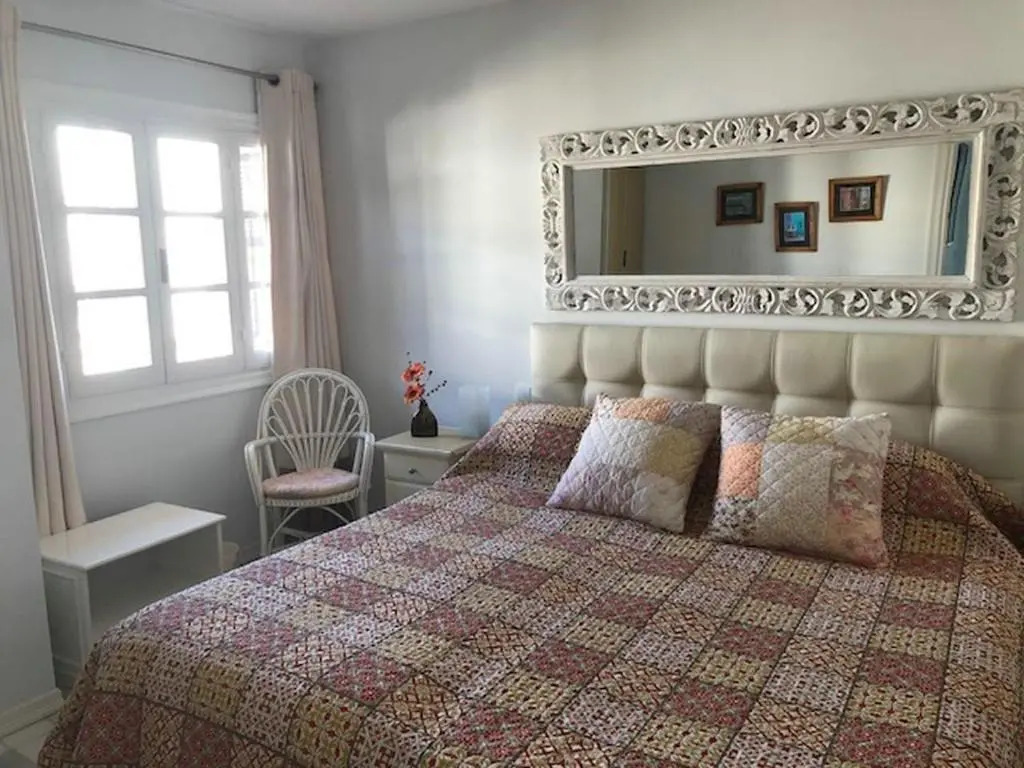 Estepona - Playa - Villa con terraza solárium con vistas al mar Jo41