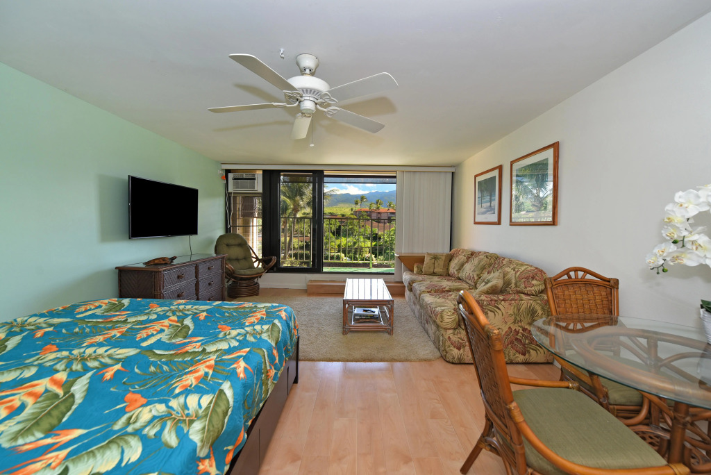Kaleialoha 402 in Lahaina