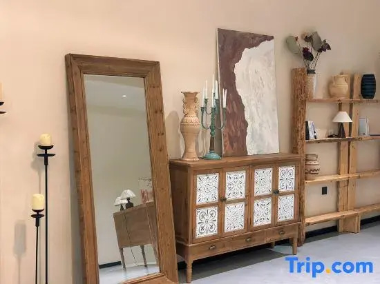 Yanlanli Vacilando | Designer Resort Garden Homestay (Tekes Bagua City)