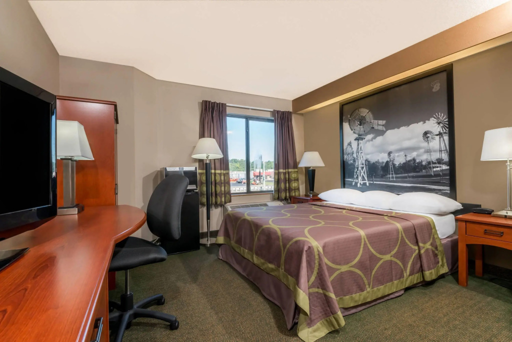 Super 8 by Wyndham Jasper