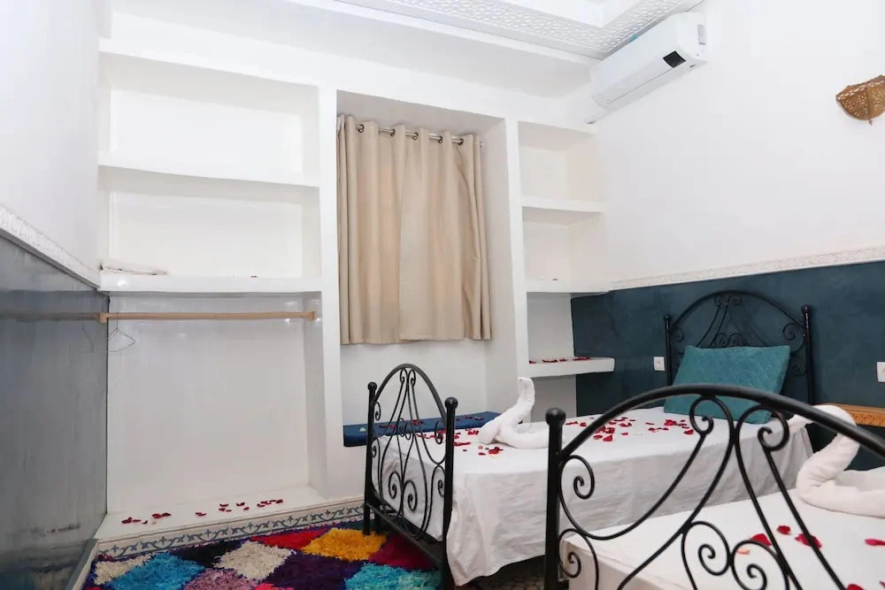 Riad Seven Doors