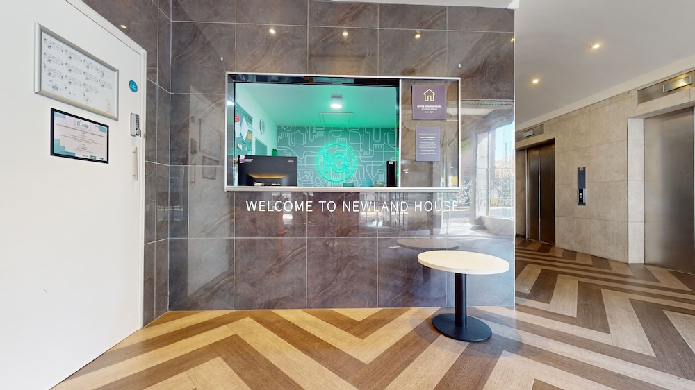 iQ Newland House in Nottingham