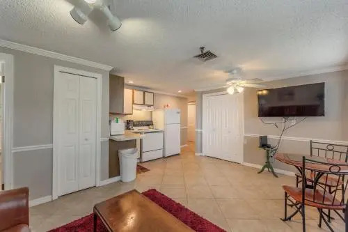 200 Beach Place Condos