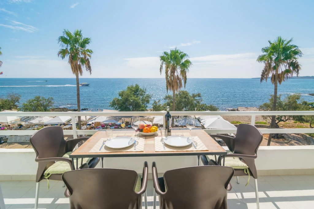 SES ROQUES DE CALA BONA - Apartment with sea views in Cala Millor. Free WiFi
