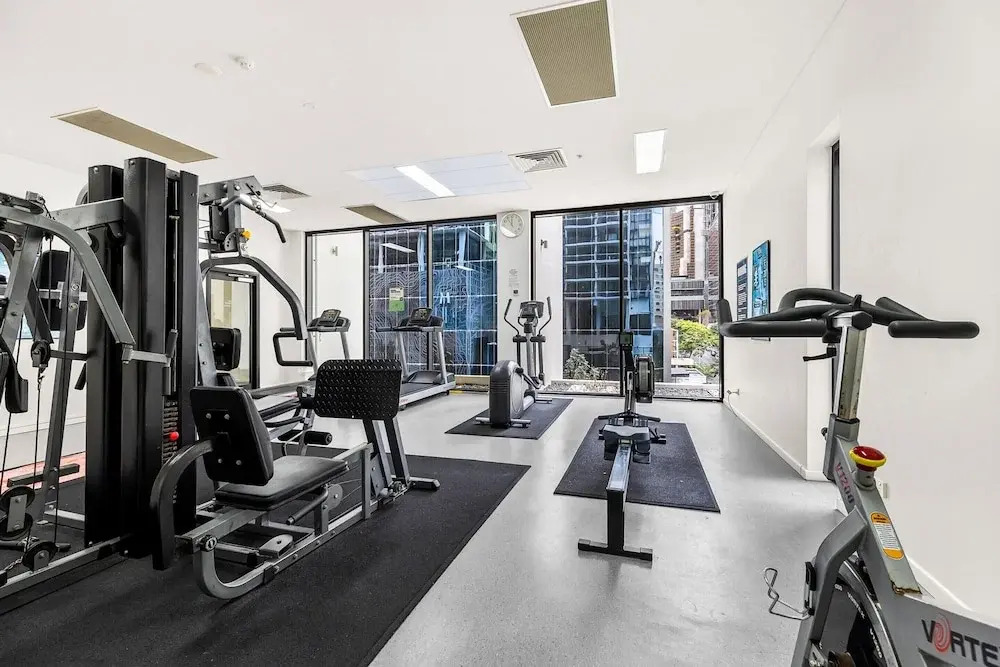 1-bed Brisbane City Centre With Pool, BBQ & Gym