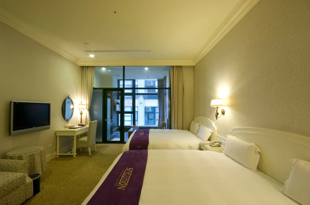 Muen Hot Spring Hotel