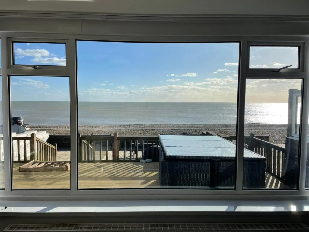 Luxury Beachfront The Cozy Clam