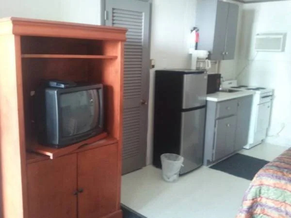 Emerald Isle Motel