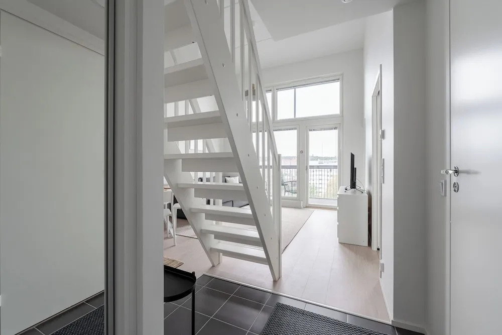 Beautiful Brand New 1BR Loft in Amuri with Balcony