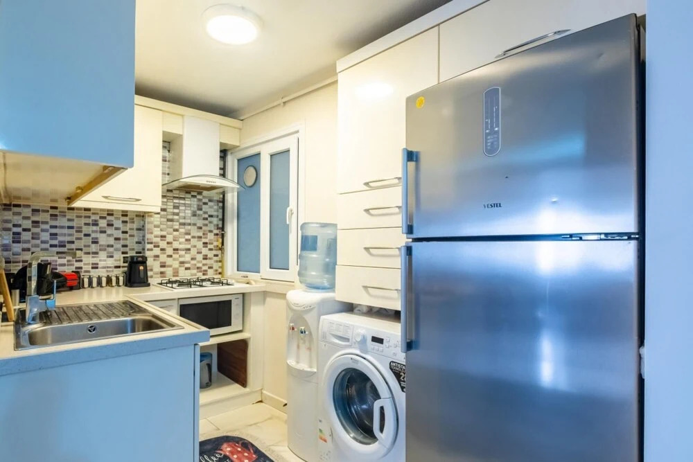 Eclectic Apartment near Popular Attractions in Beyoglu