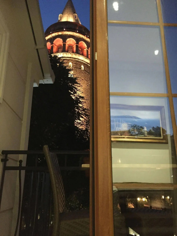 Art Nouveau Galata
