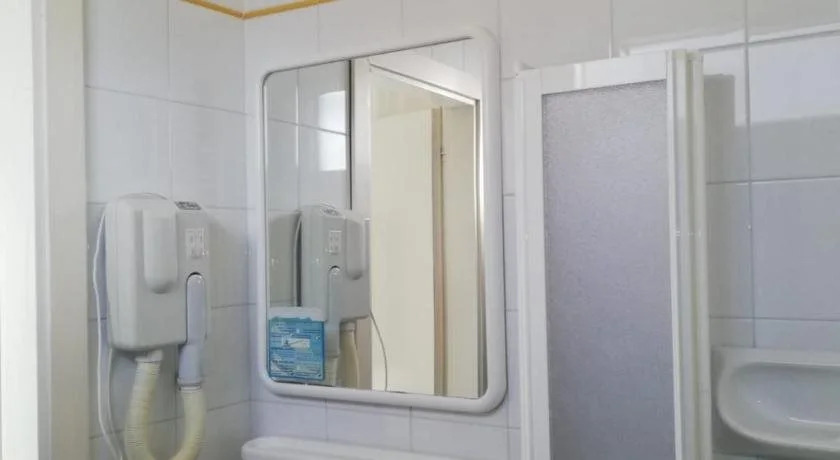 Hotel Moresco Riccione - Piscina Beach Village