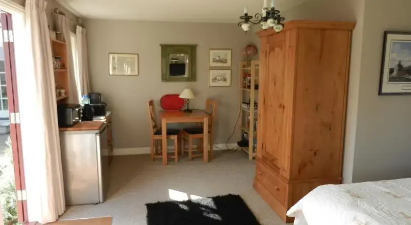 The Garden Cottage