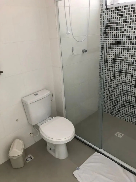 Apartamento na região de Guarajuba
