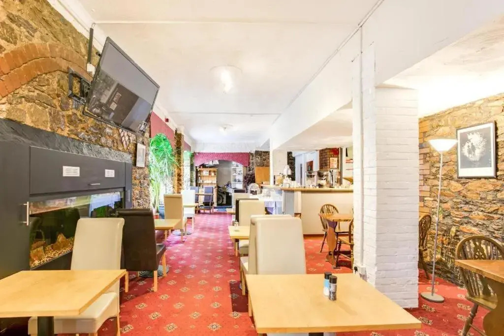 Yardley Manor Hotel