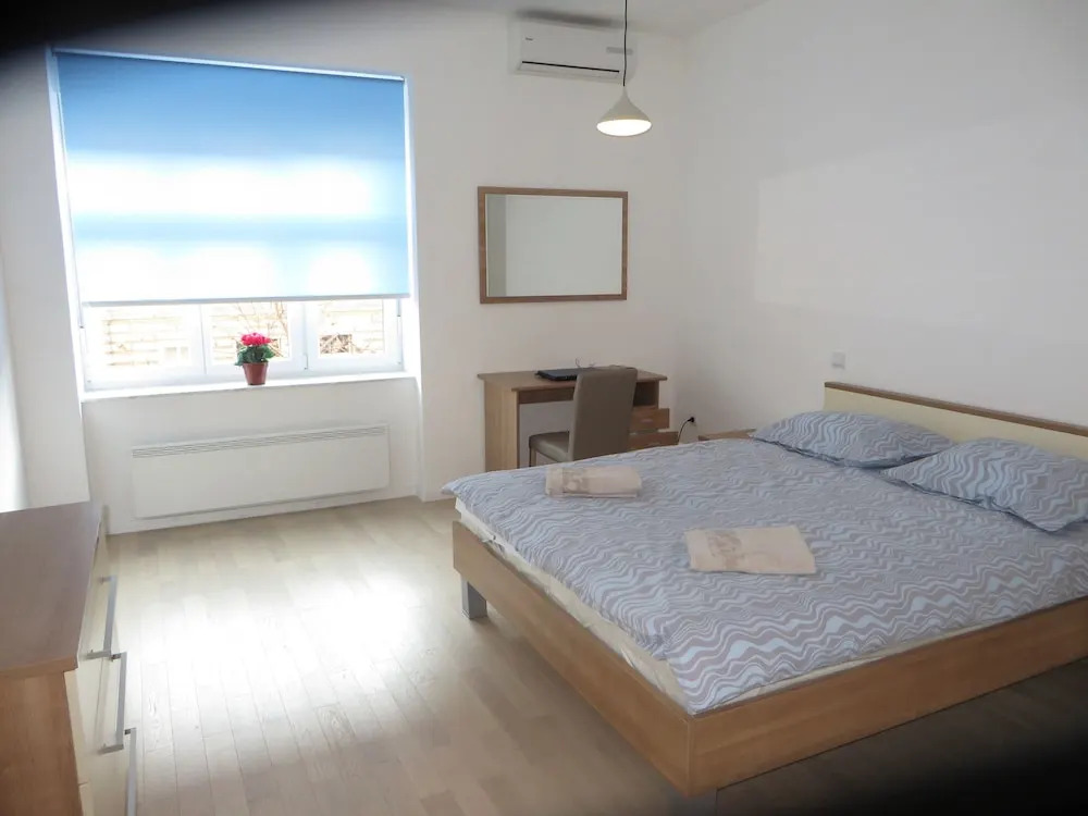 Apartment Je Suis