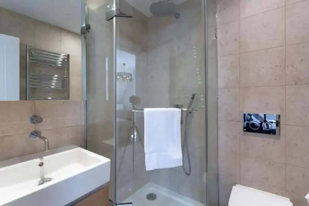 Luxury Mayfair 2 Bedroom Apartment