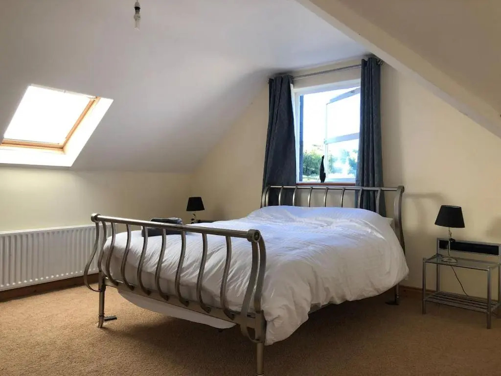 Modern Six Bedroom House Westport