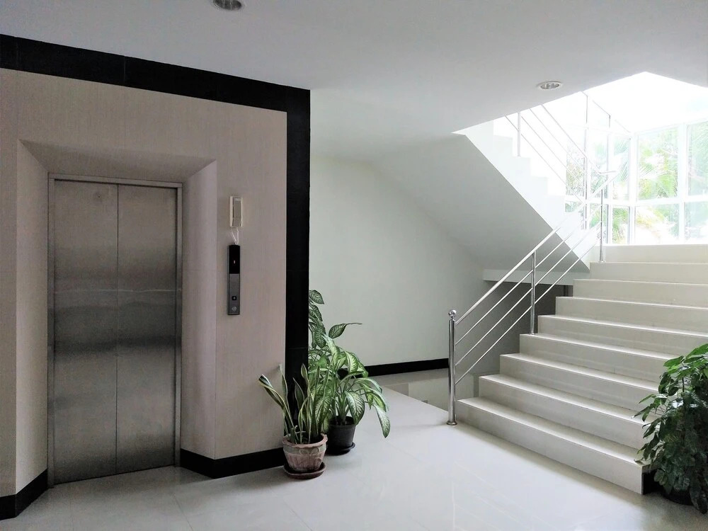 Siri Service Apartment