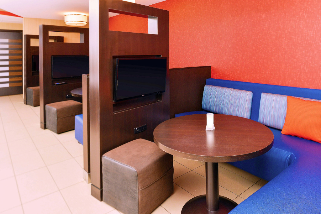 Courtyard by Marriott Denver Cherry Creek