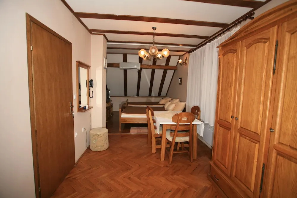 Apartments Vrata Baranje
